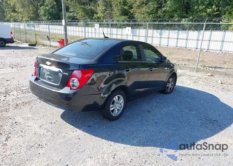 2013 Chevrolet Sonic Lt Auto z USA, uszkodzony, nr VIN 1G1JC5SB0D4121027